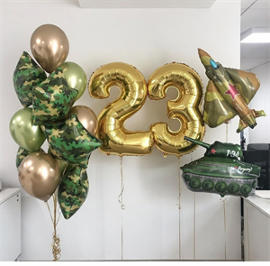 Фонтан из 12 воздушных шаров + Истребитель + Танк + 2 Цифры на 23 февраля №26 (комплект) НрШ23ф-26