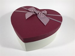 Коробка карт Сердце из наб 1/3 бордово-кремовая с полосатым бантом №1 /OMG - фото 7898